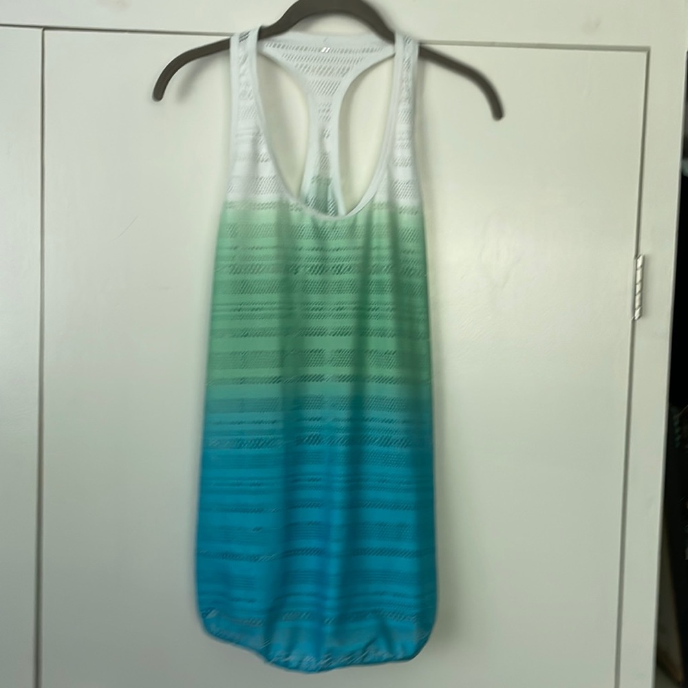 Tank top beautiful color shading, white, green, turquoise